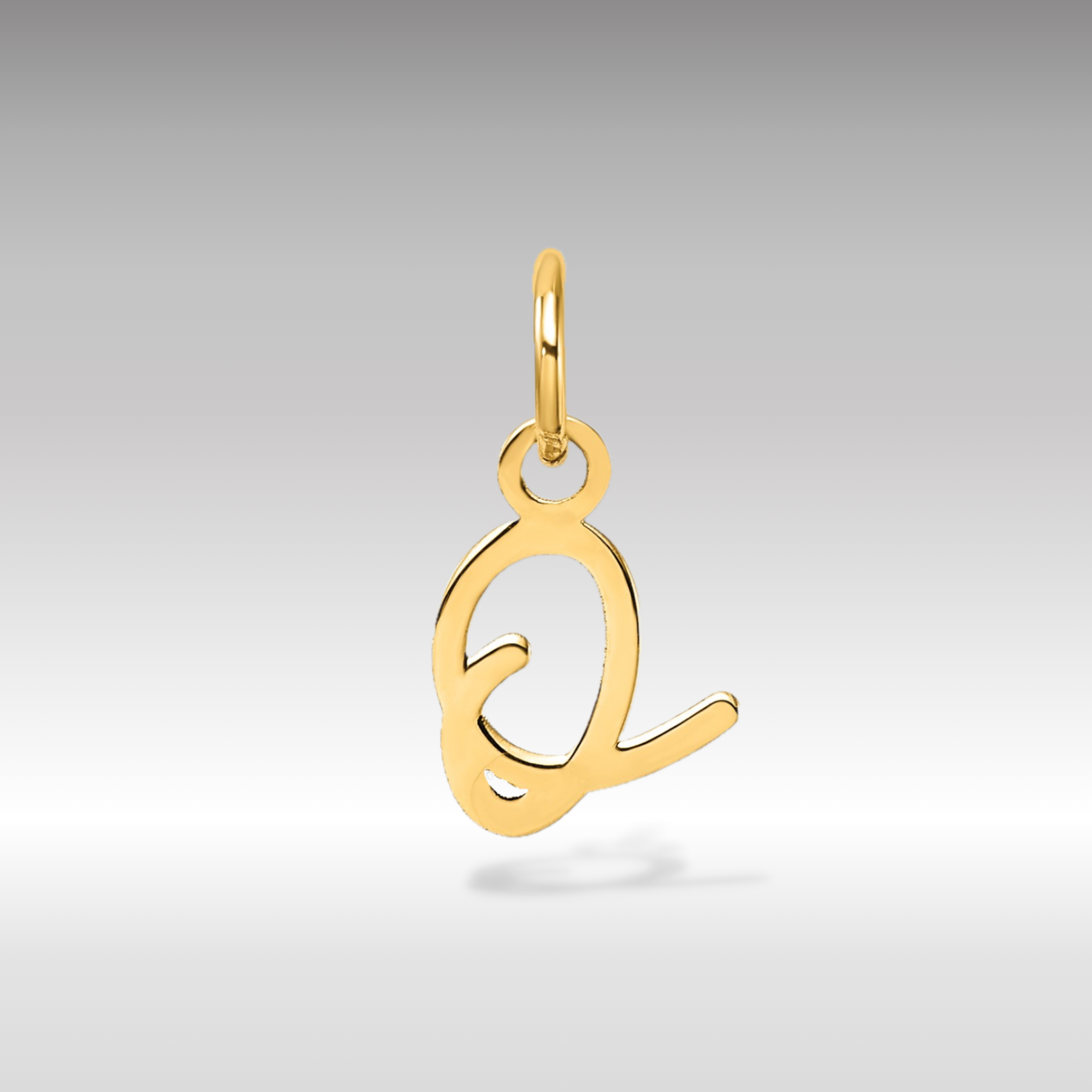 14K Gold Small Script Letter "O" Initial Pendant - Charlie & Co. Jewelry