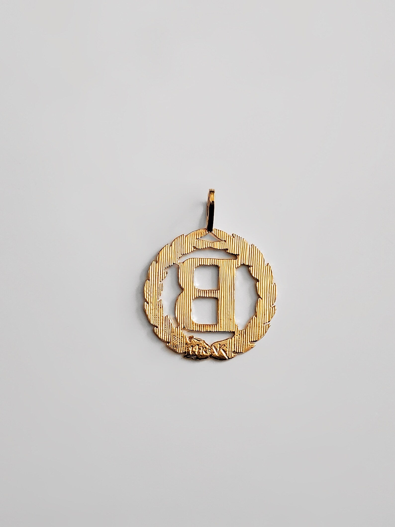 Gold Wreath B Initial Pendant | A-Z Pendants - Charlie & Co. Jewelry