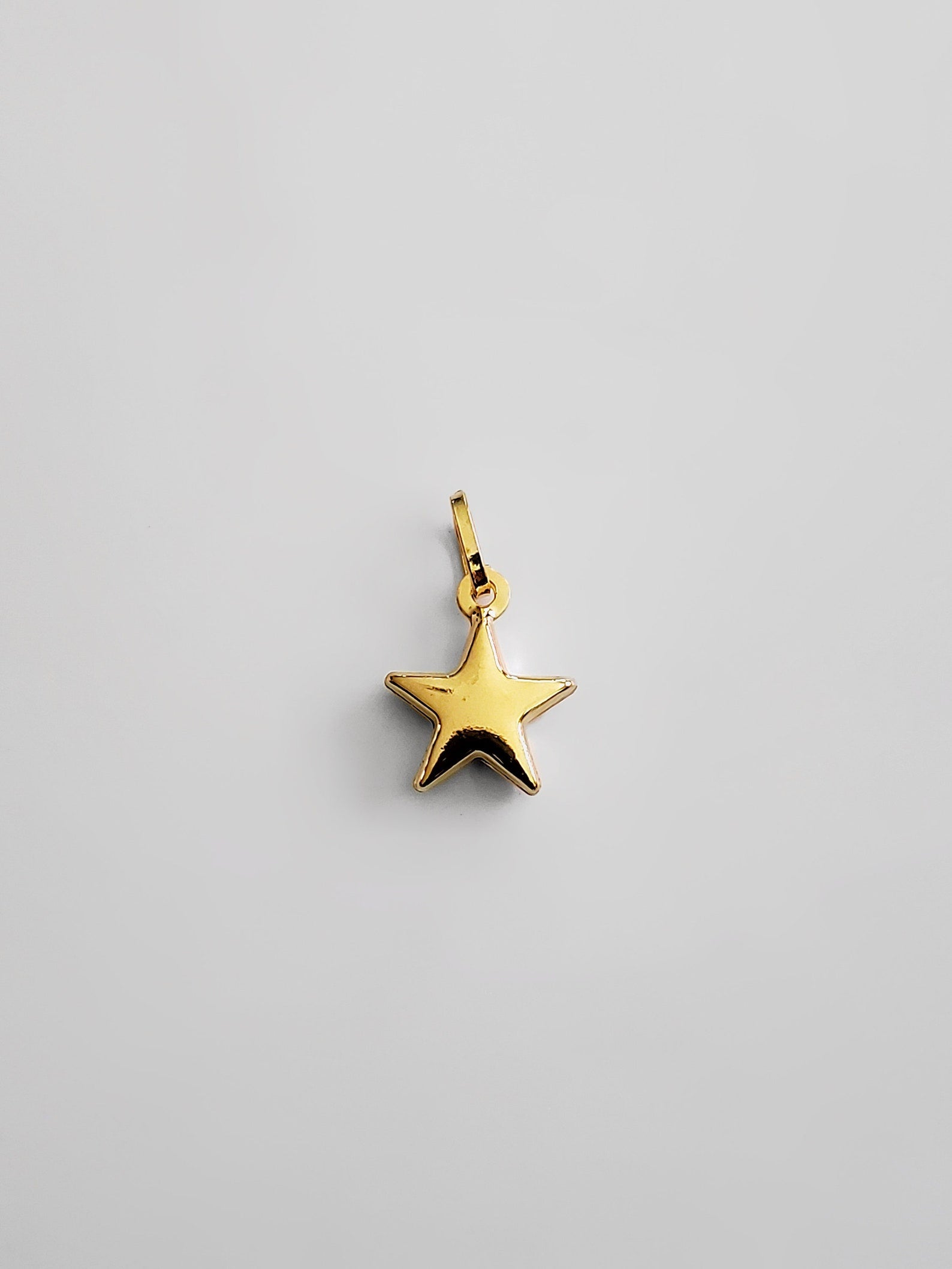 Gold Star Pendant - Charlie & Co. Jewelry