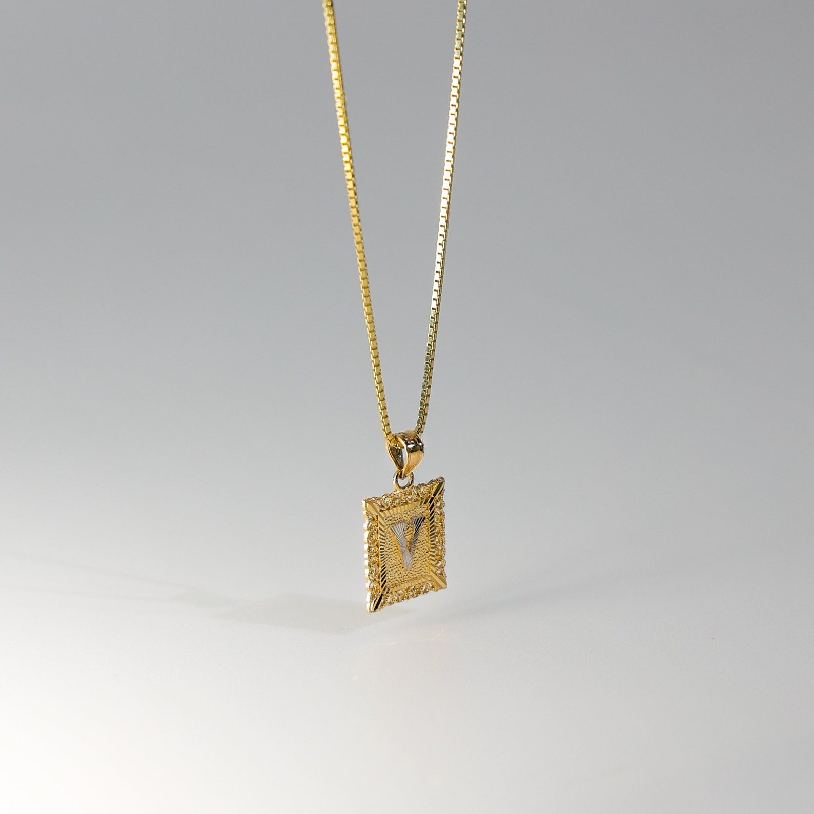 Gold Letter V Pendants | A-Z Gold Pendants - Charlie & Co. Jewelry