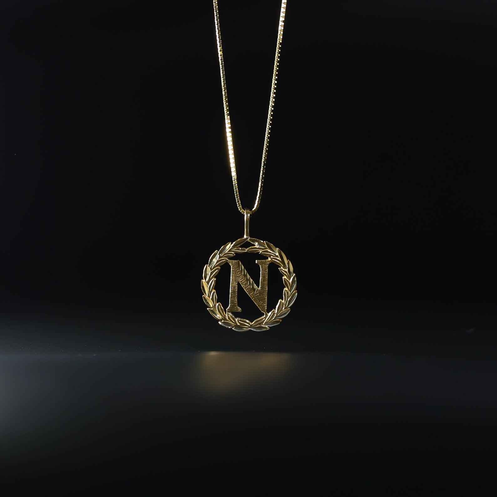 Gold Wreath N Initial Pendant | A-Z Pendants - Charlie & Co. Jewelry