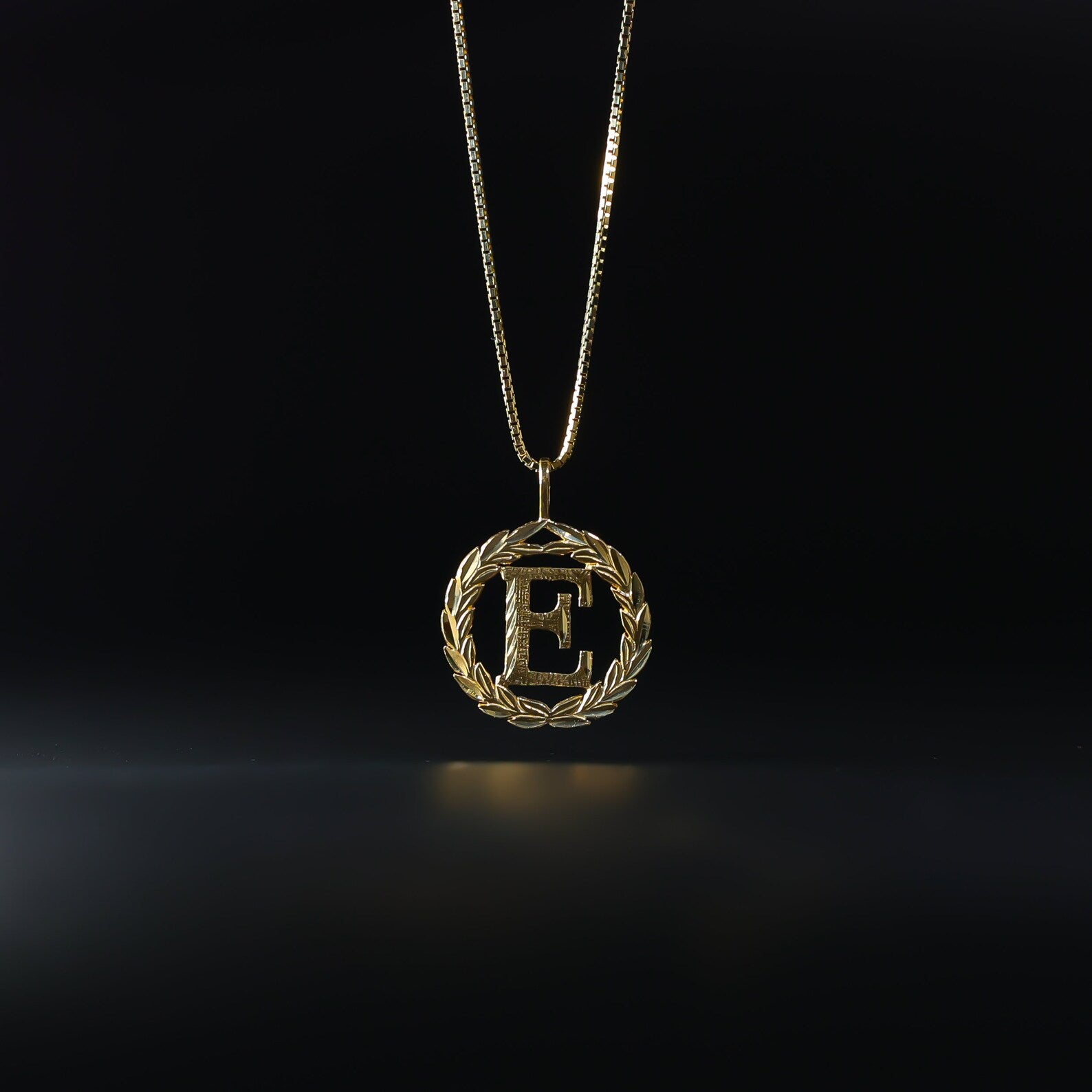 Gold Wreath E Initial Pendant | A-Z Pendants - Charlie & Co. Jewelry
