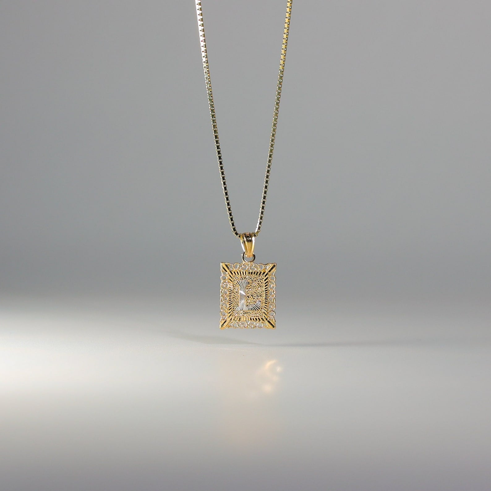 Gold Letter L Pendants | A-Z Gold Pendants - Charlie & Co. Jewelry