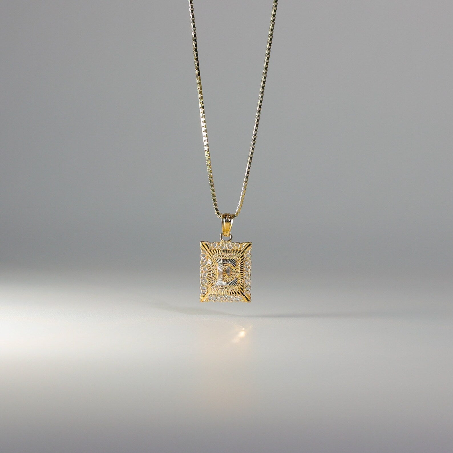 Gold Letter E Pendants | A-Z Gold Pendants - Charlie & Co. Jewelry