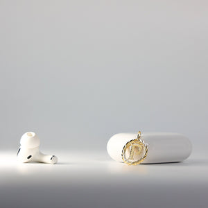 Gold Wreath P Initial Pendant | A-Z Pendants - Charlie & Co. Jewelry