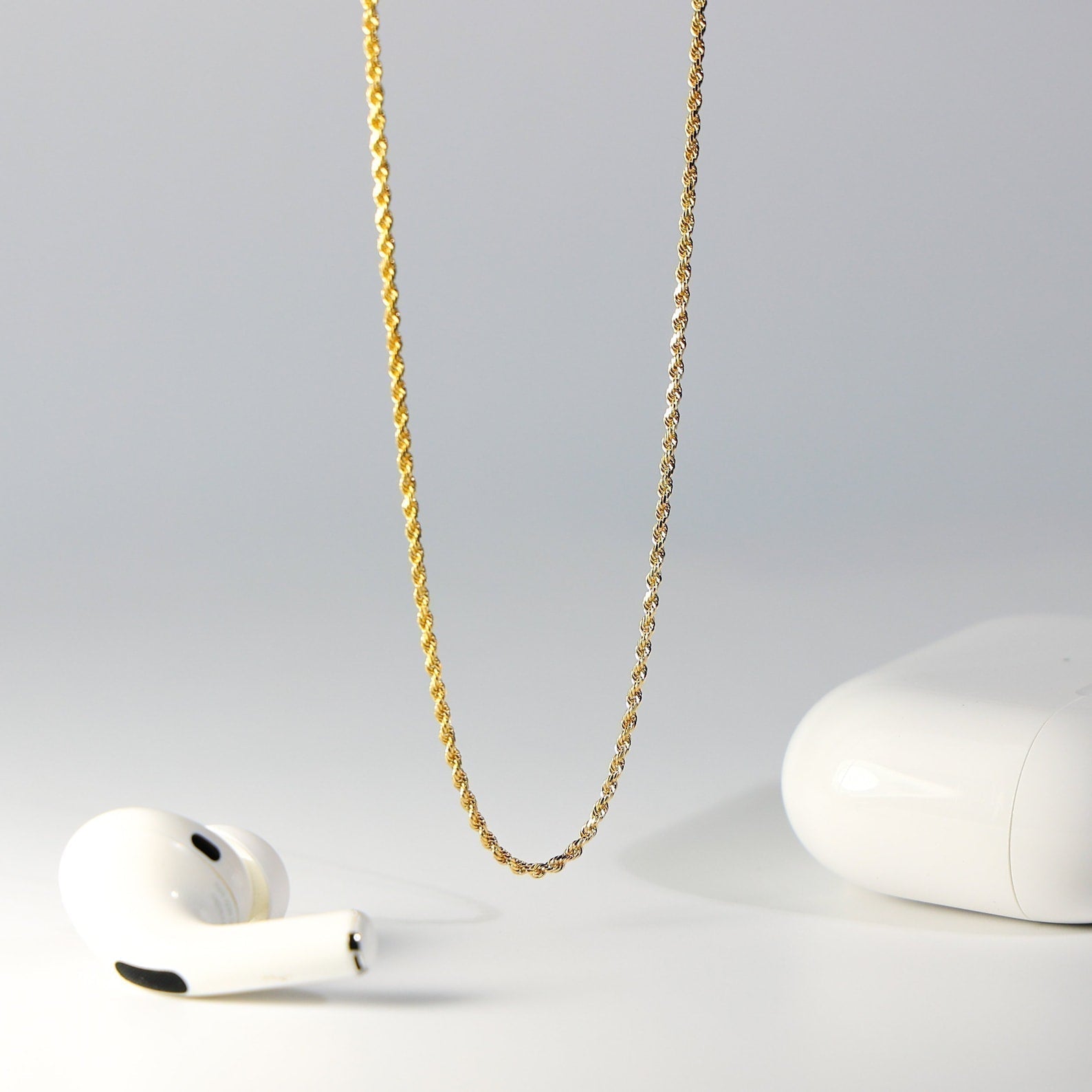 Gold Heart-Shaped Letter Pendant | A-Z Pendants - Charlie & Co. Jewelry