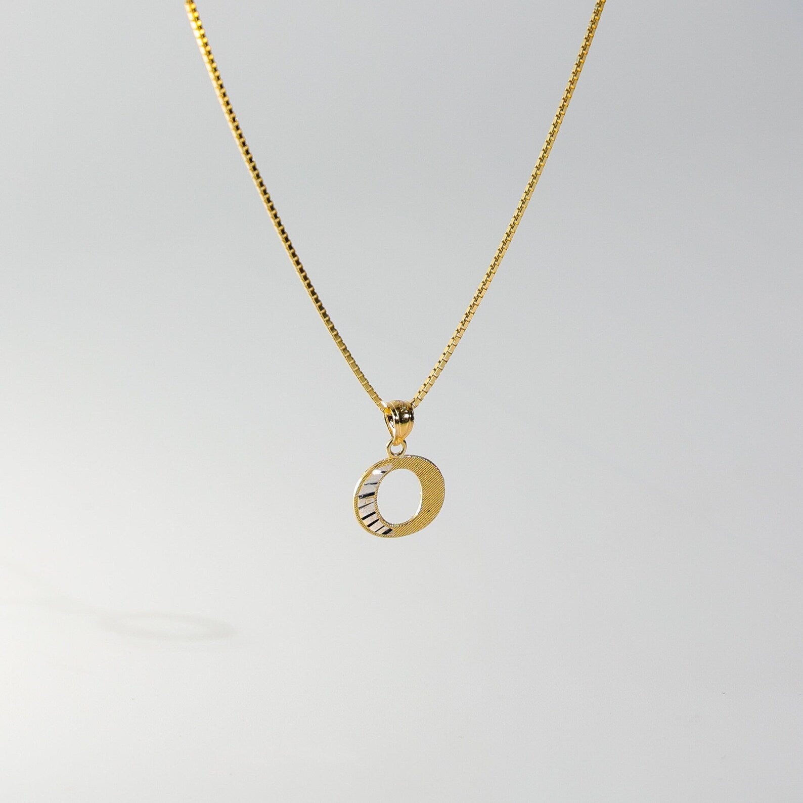 Silver Initial Pendant Necklace - Letter O – Emma White & The Jewellery  Makers