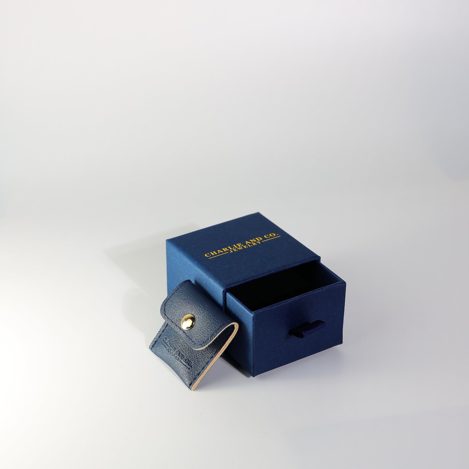 Gold Heart-Shaped Letter V Pendant | A-Z Pendants - Charlie & Co. Jewelry