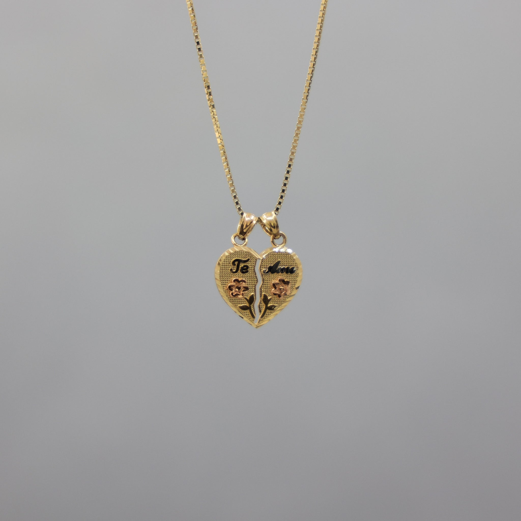 Te Amo Solid Gold Heart Pendant - Charlie & Co. Jewelry