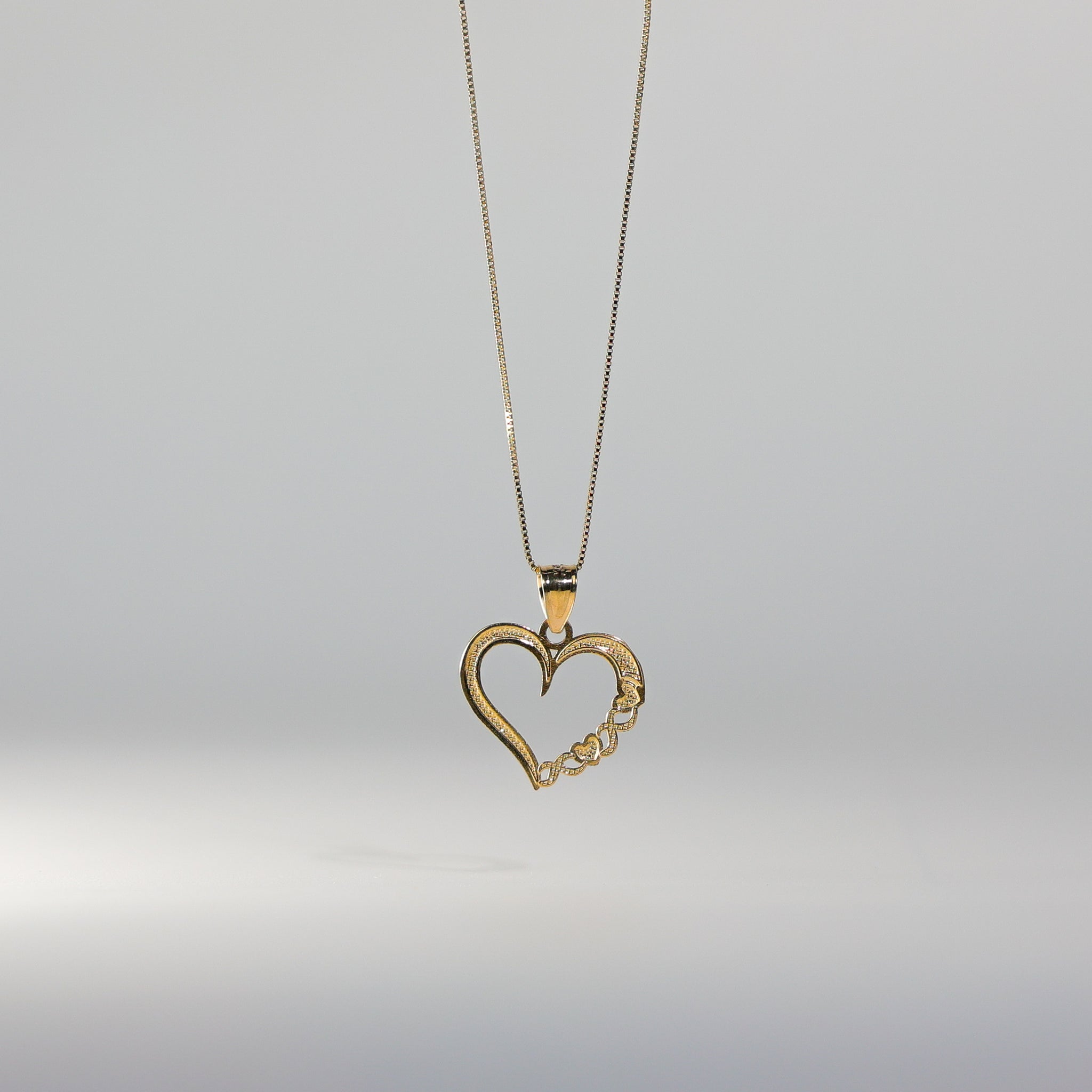 Gold Dainty Heart Pendant Model-1790 - Charlie & Co. Jewelry