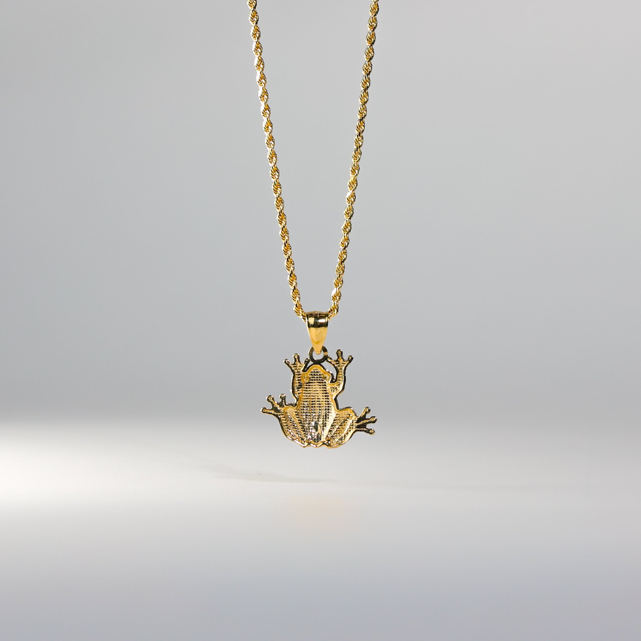 Gold Frog Pendant Model-1681 - Charlie & Co. Jewelry
