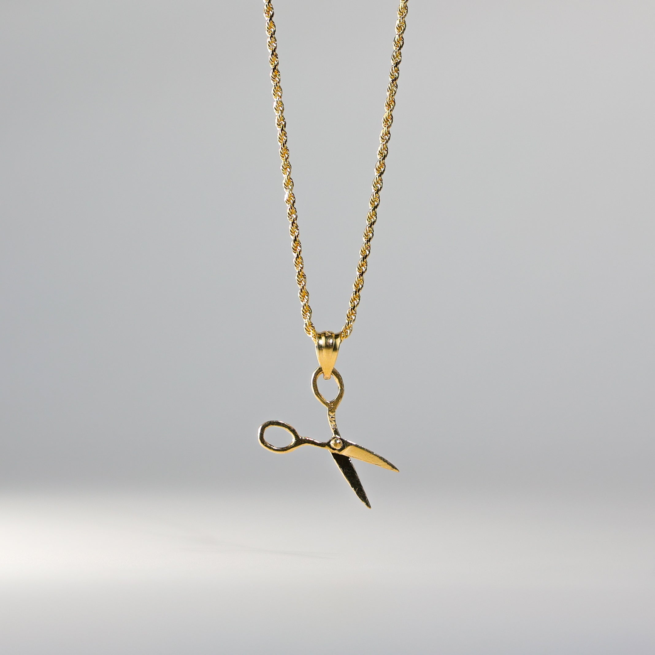 Gold Scissors Pendant Model-477 - Charlie & Co. Jewelry