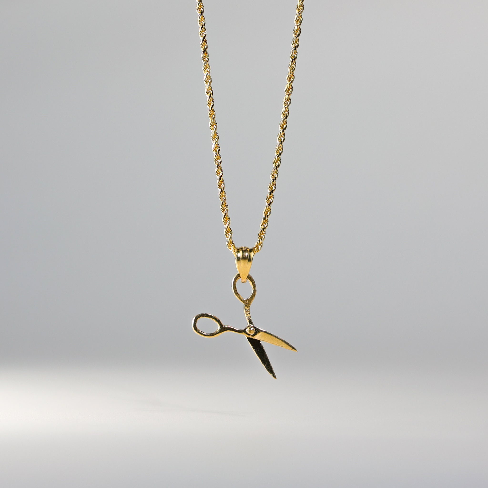 Gold Scissors Pendant Model-477 - Charlie & Co. Jewelry