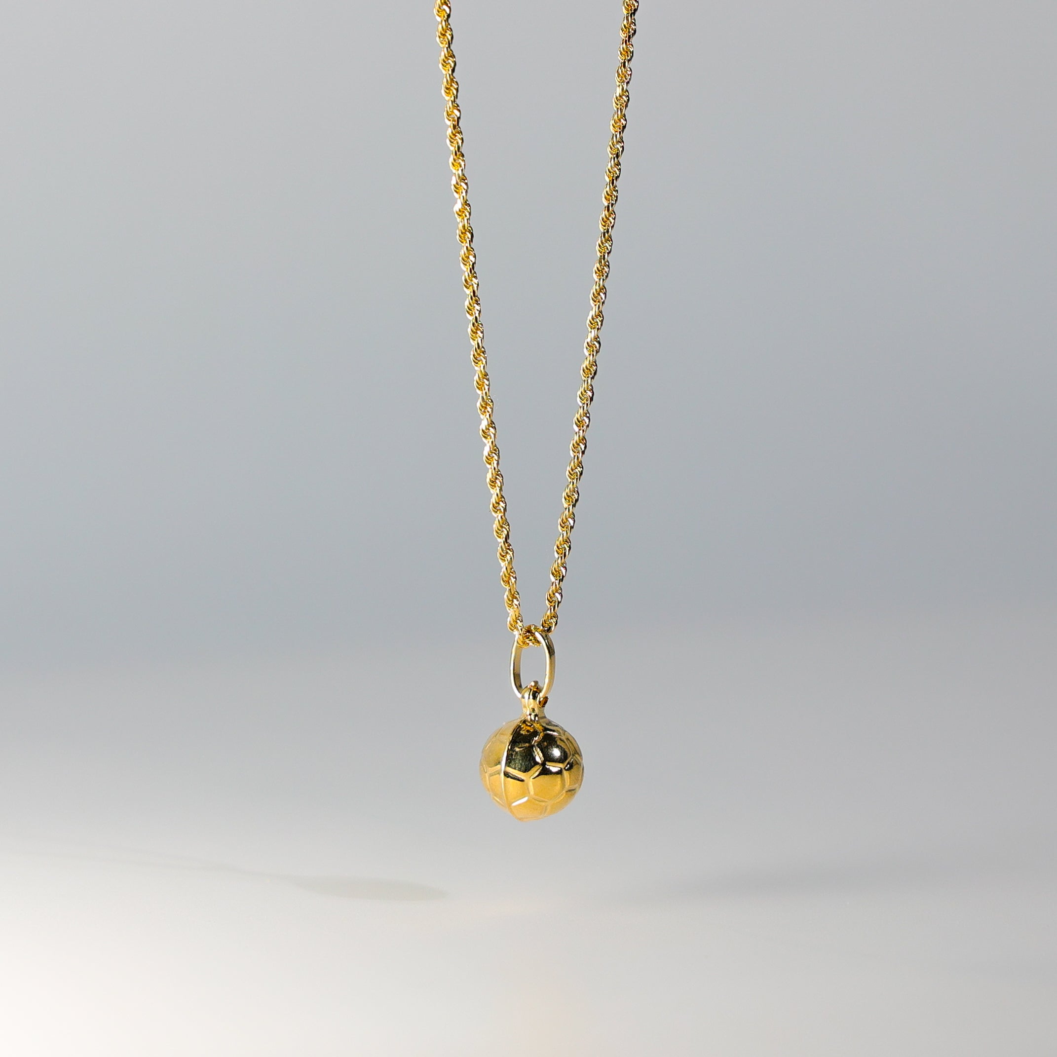 14kt yellow gold soccer high quality ball pendant