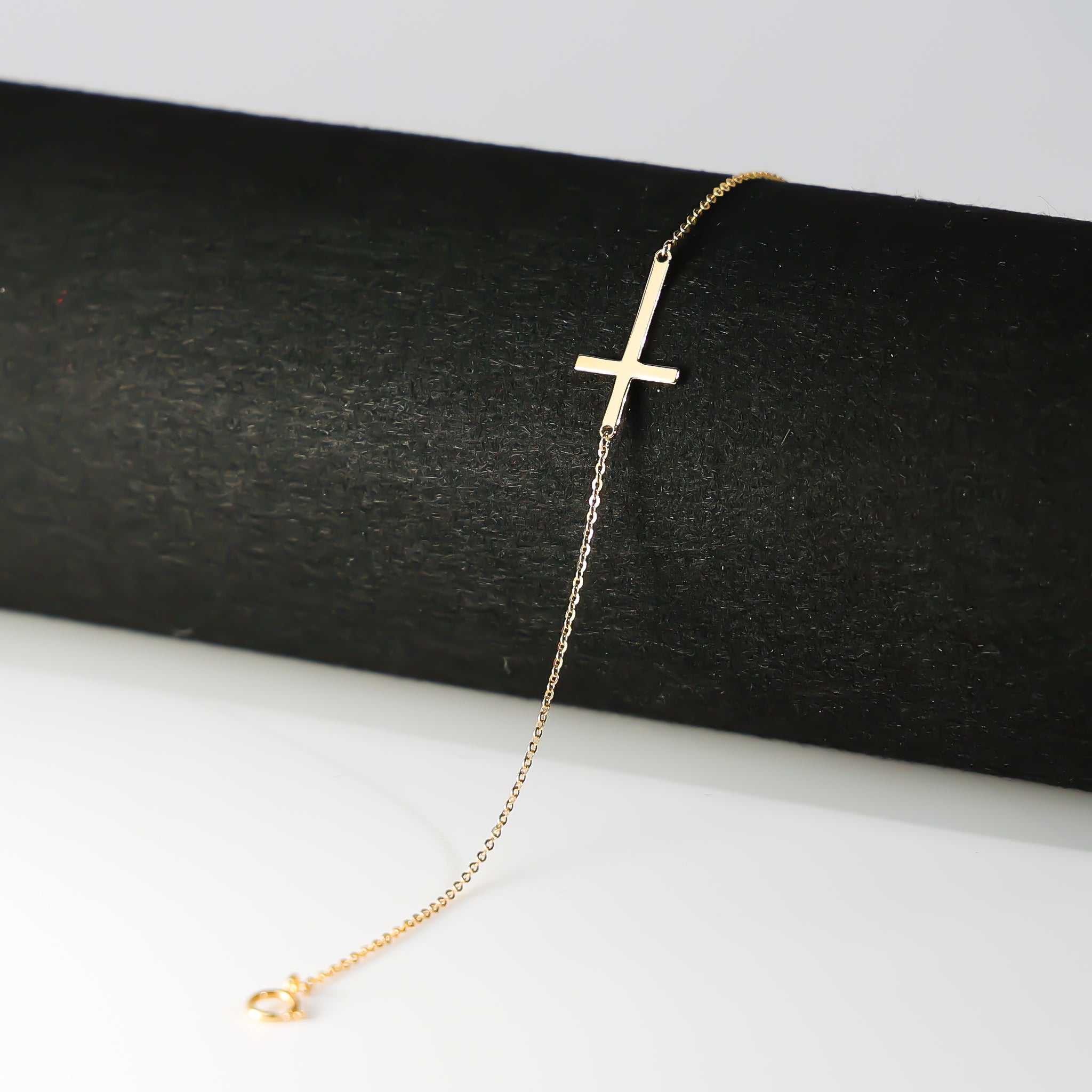 14K Gold Side Way Cross Bracelet Model-AB0316 - Charlie & Co. Jewelry