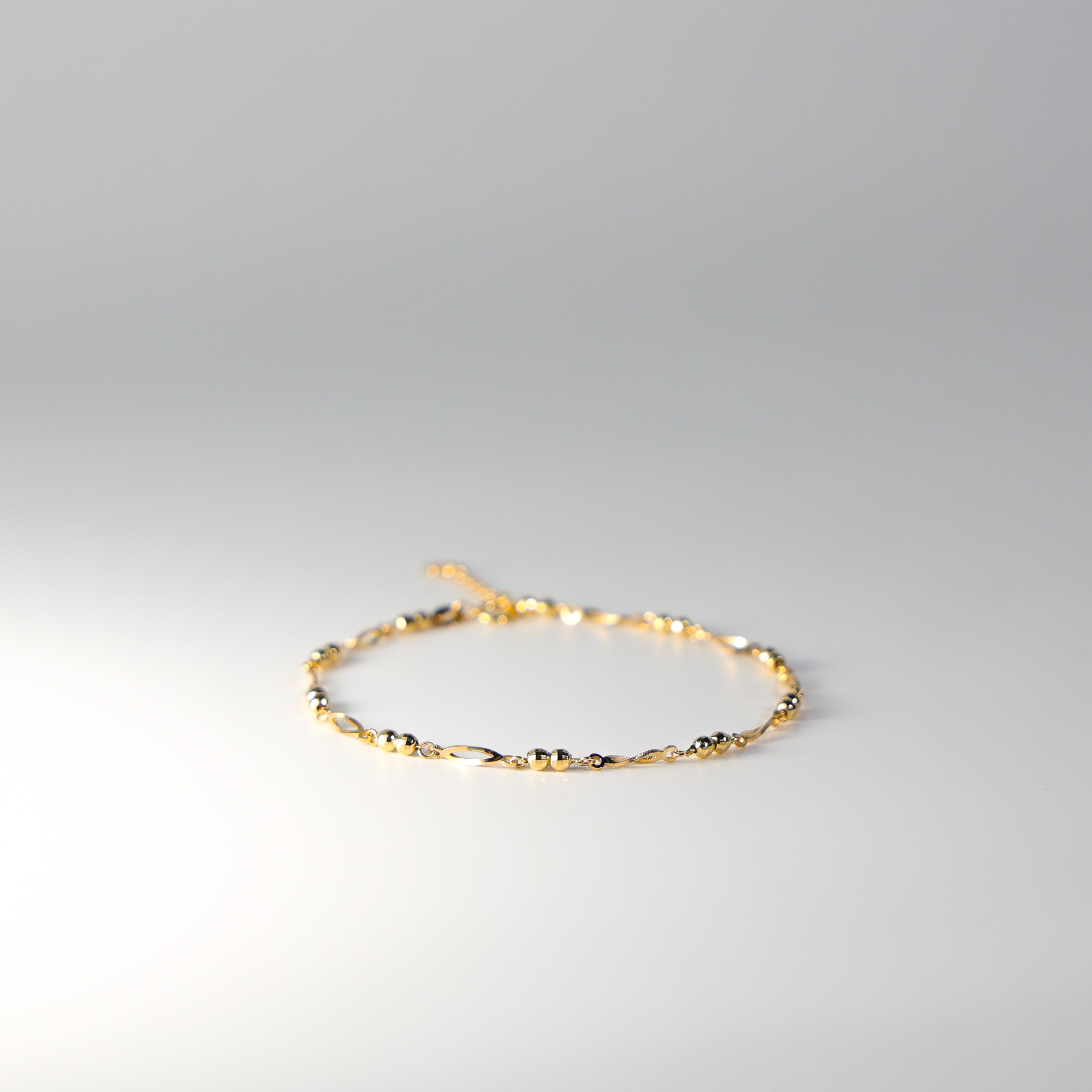 14K Gold Fancy Bracelet Model-AB0194 - Charlie & Co. Jewelry