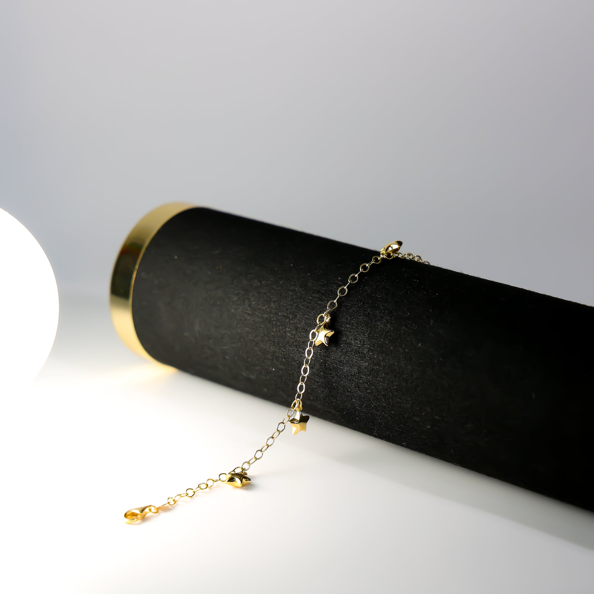14K Gold Hanging Stars Bracelet Model-AB0772 - Charlie & Co. Jewelry