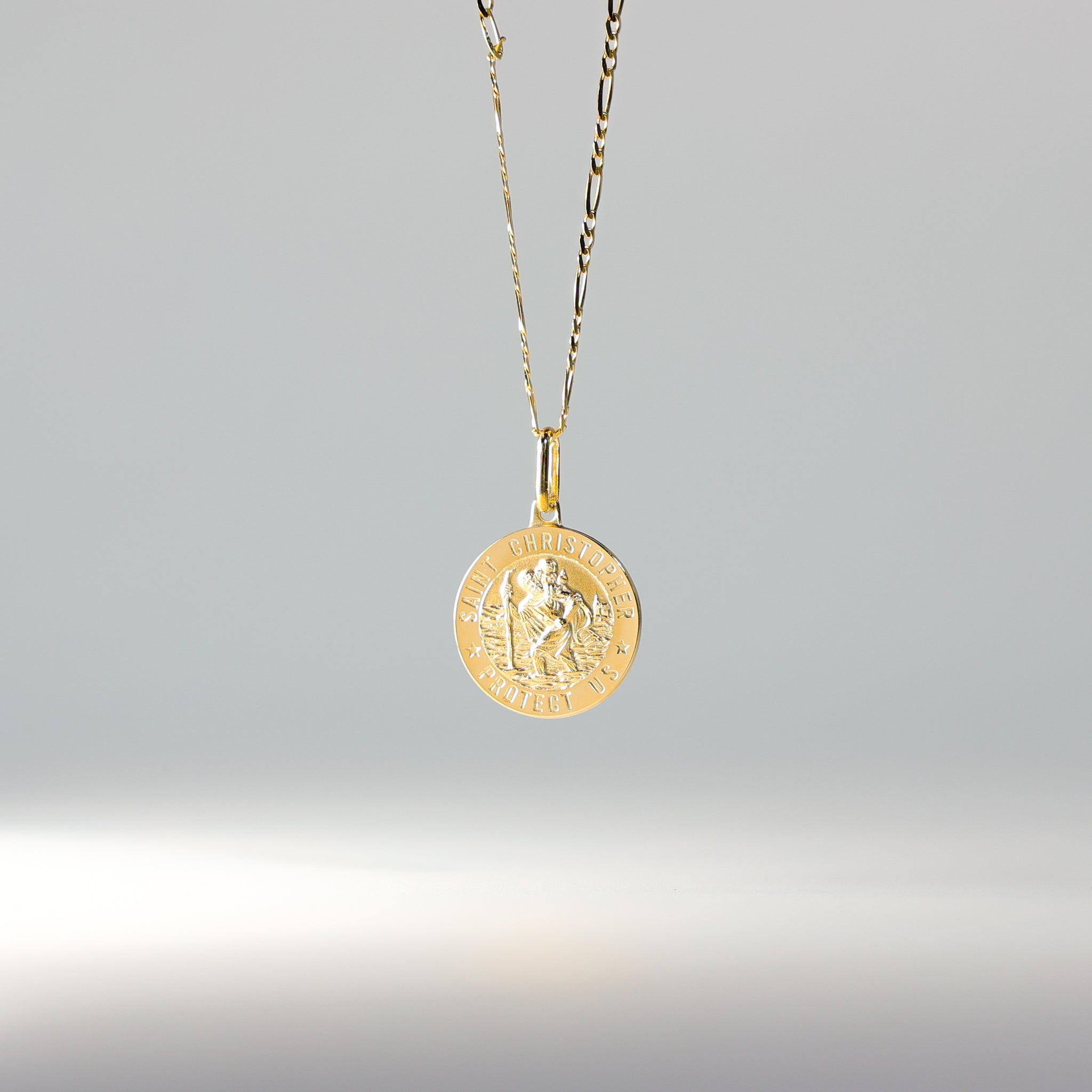 Scalloped Edge St. Christopher Medal | 9ct Gold – Gear Jewellers