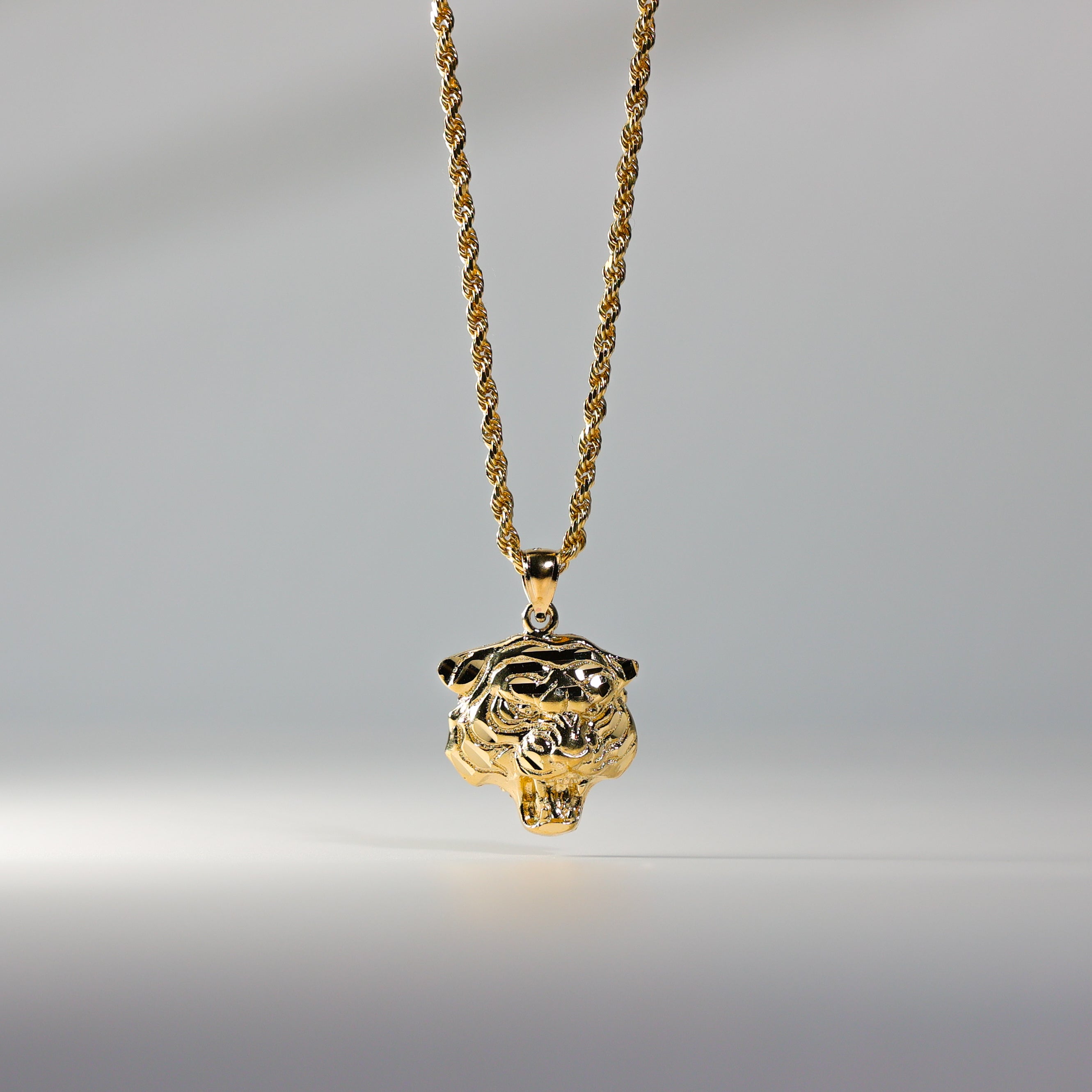 Tiger pendant good with rope chain