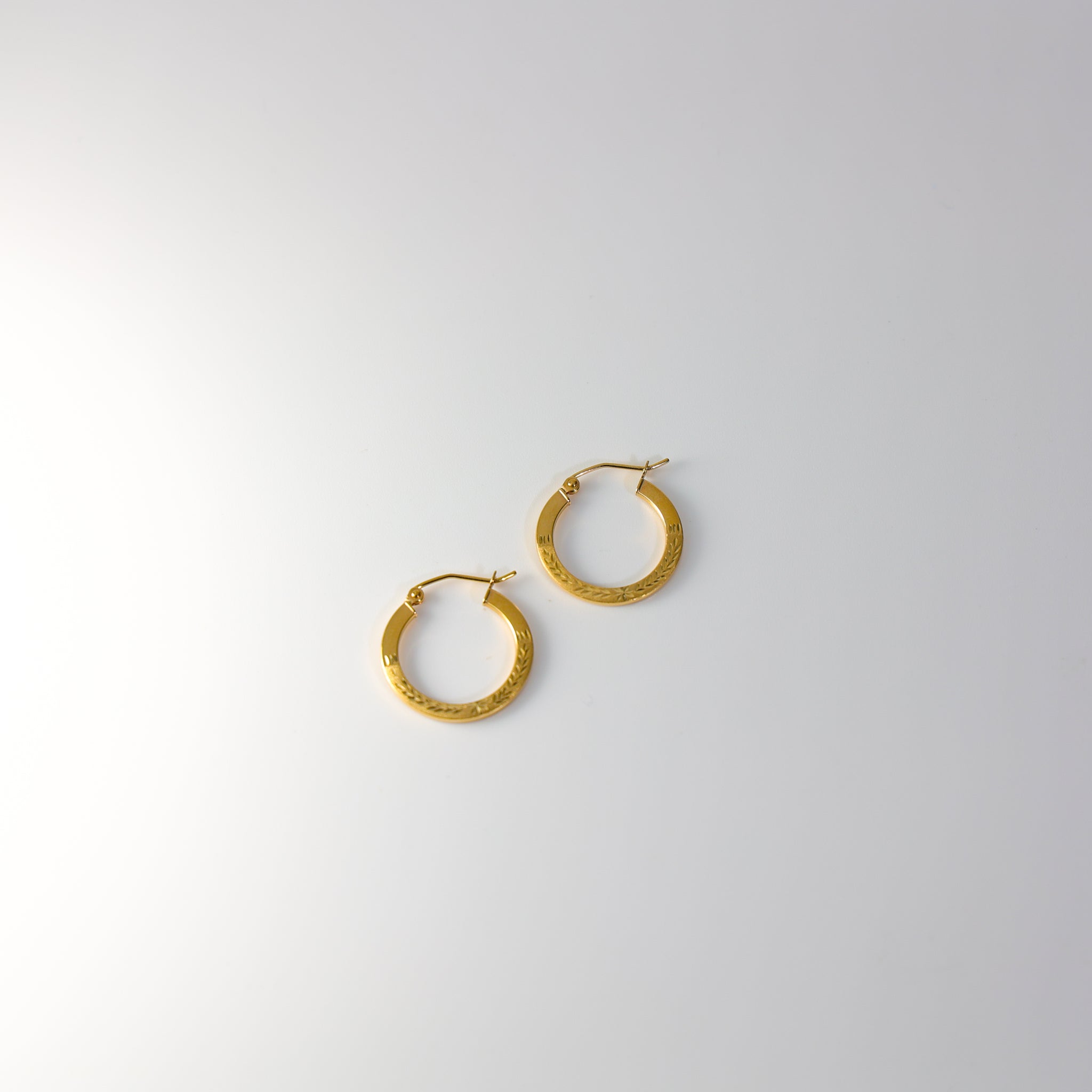 Gold Huggie Hoop Earrings 15MM Wide Model-30 - Charlie & Co. Jewelry